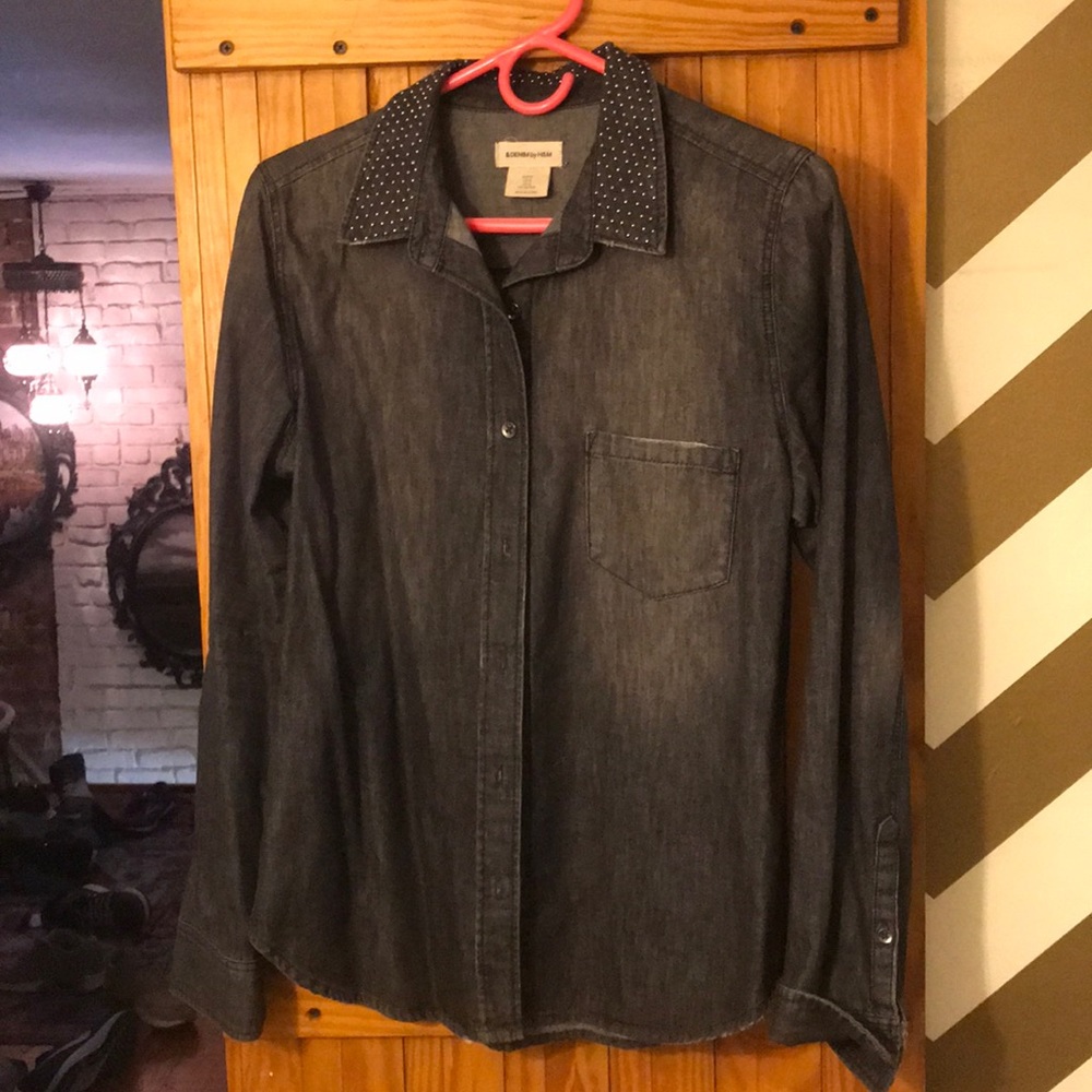 Black Denim Shirt w. Embellishment